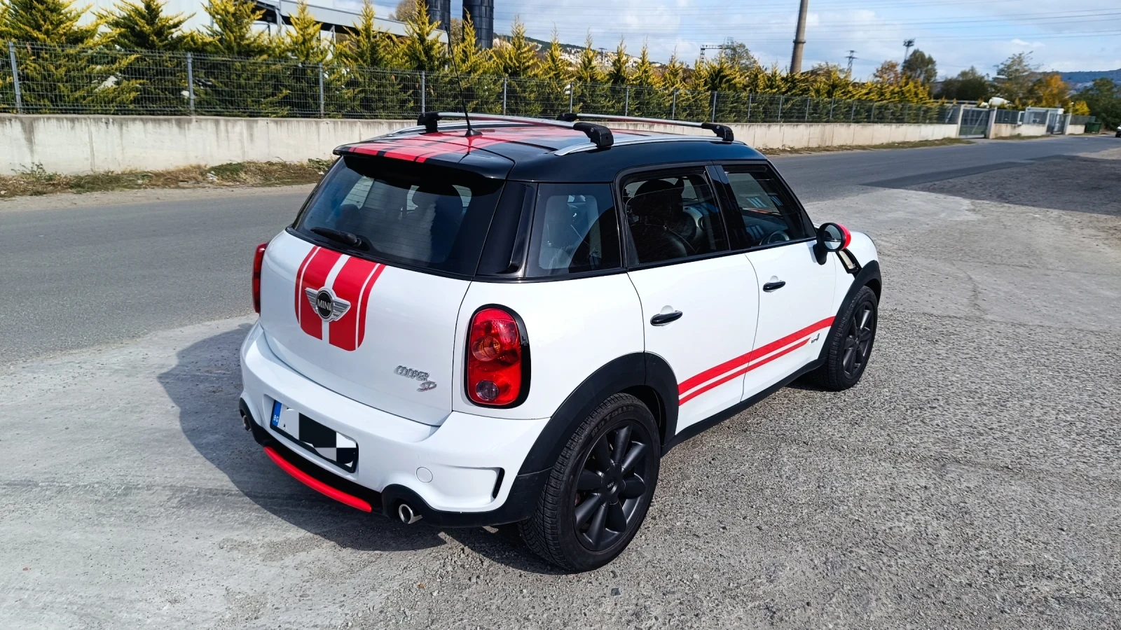 Mini Countryman SD All4, снимка 2 - Автомобили и джипове - 56644837