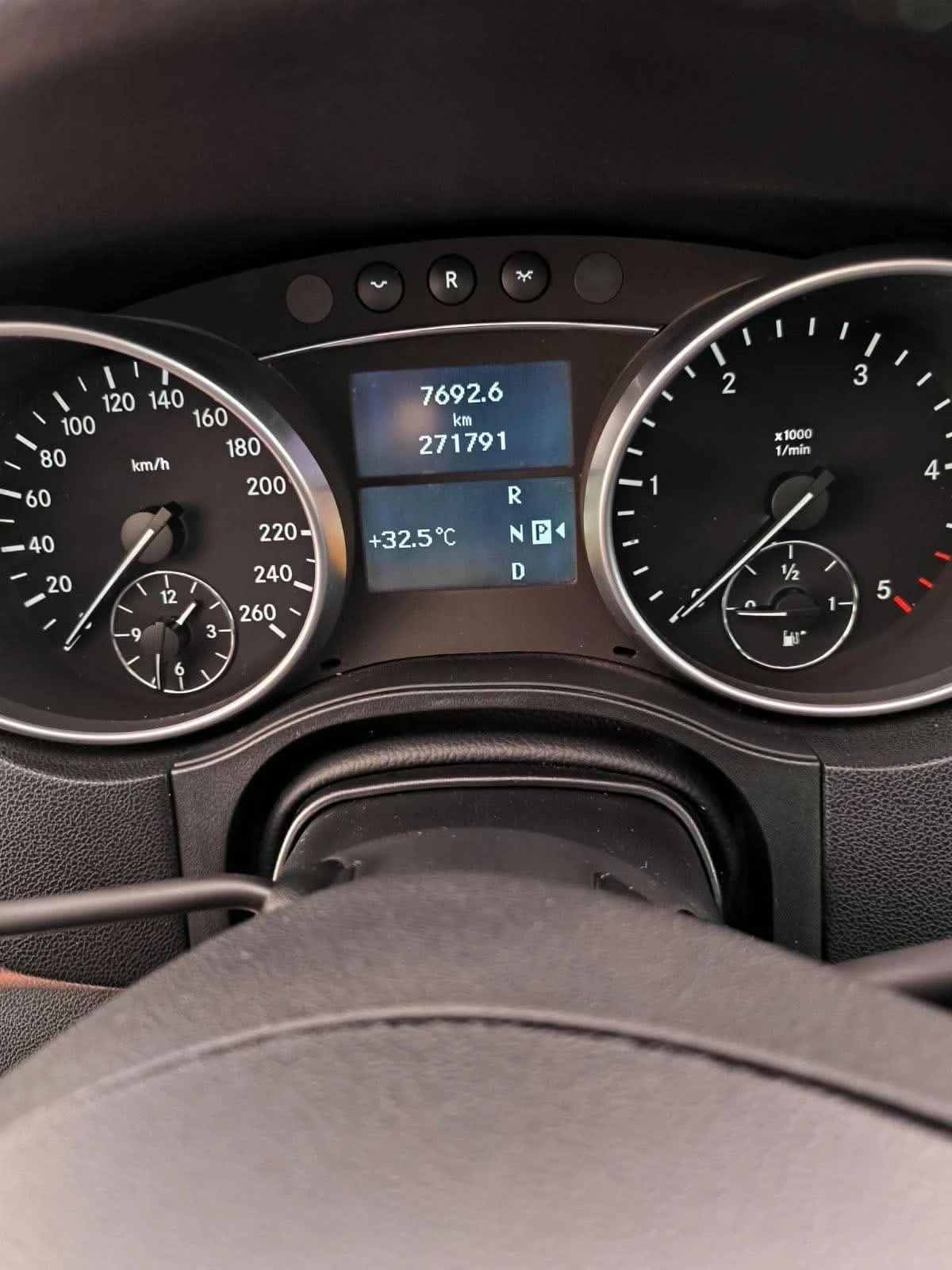 Mercedes-Benz ML 450 4.0, снимка 16 - Автомобили и джипове - 56652685