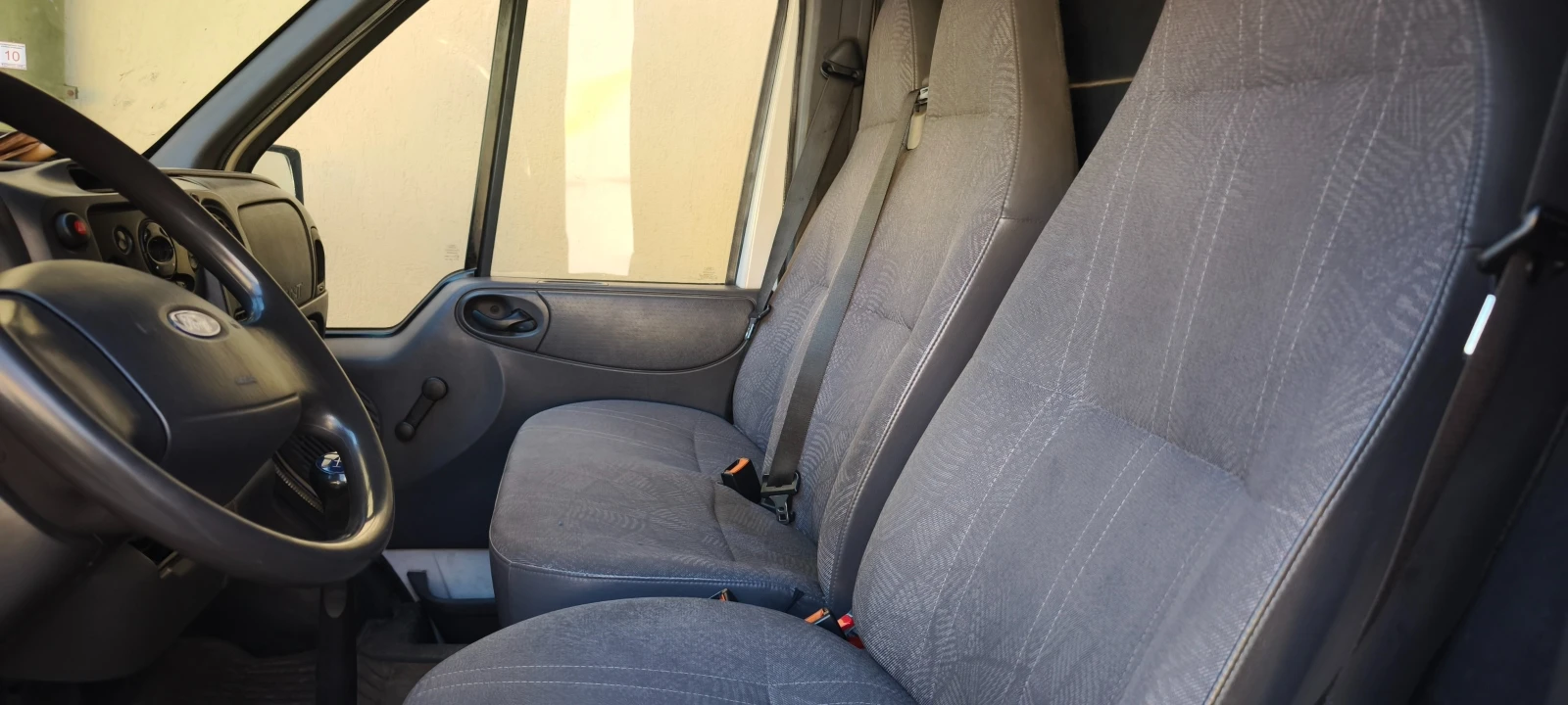 Ford Transit FT350, снимка 4 - Бусове и автобуси - 55895720