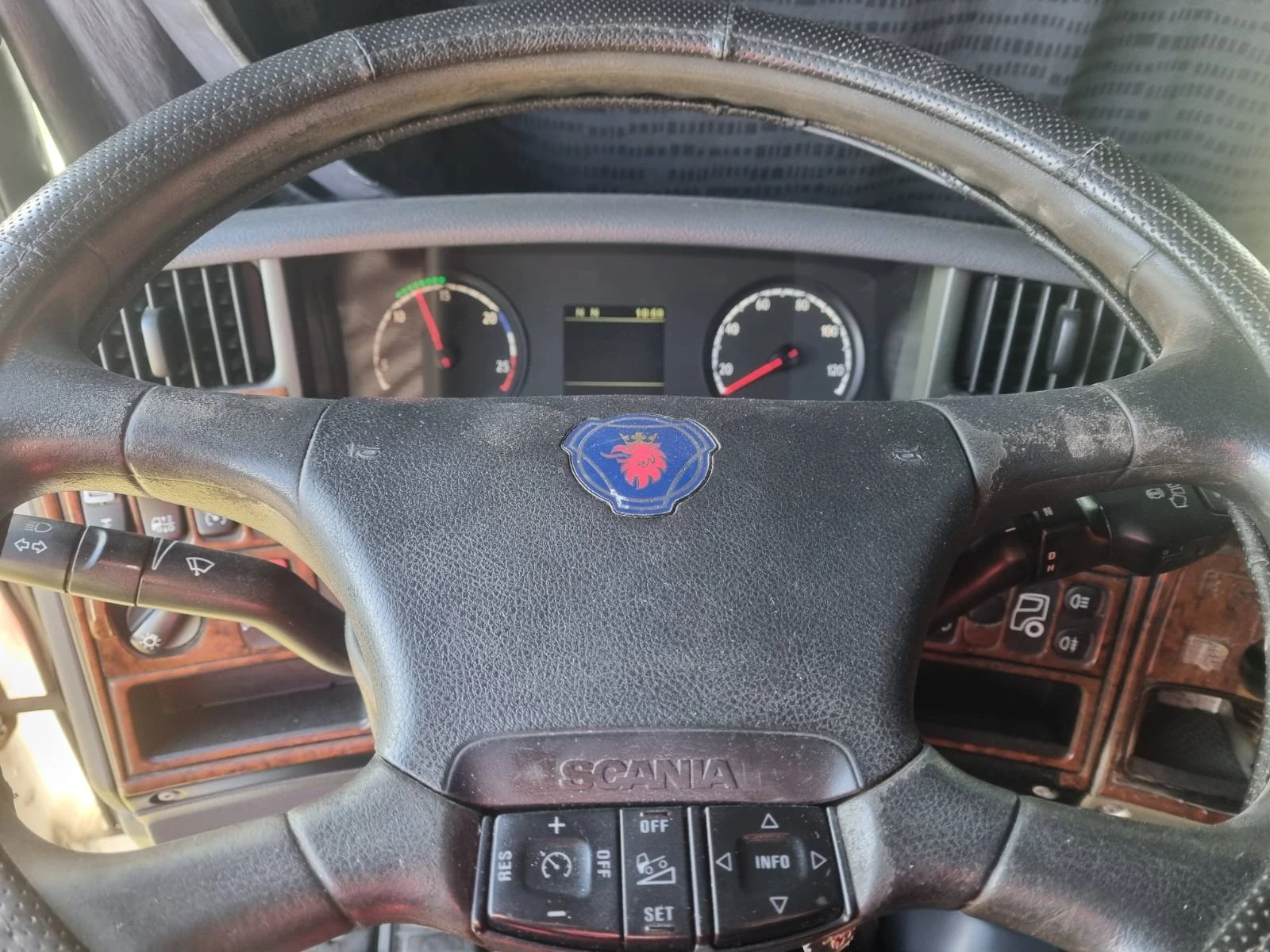 Scania R 420  - изображение 2