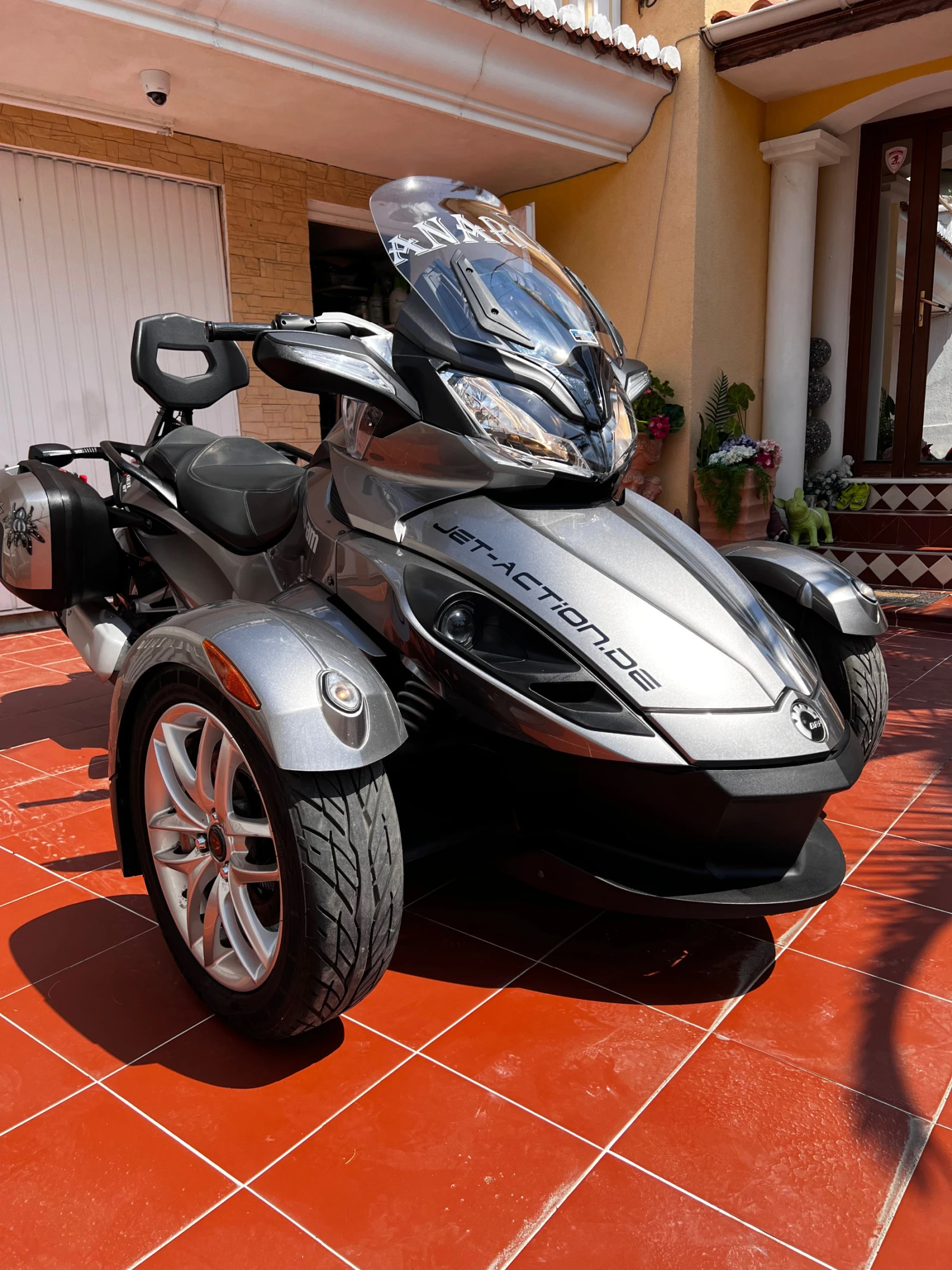 Can-Am Spyder Can-am Spyder ST - изображение 2