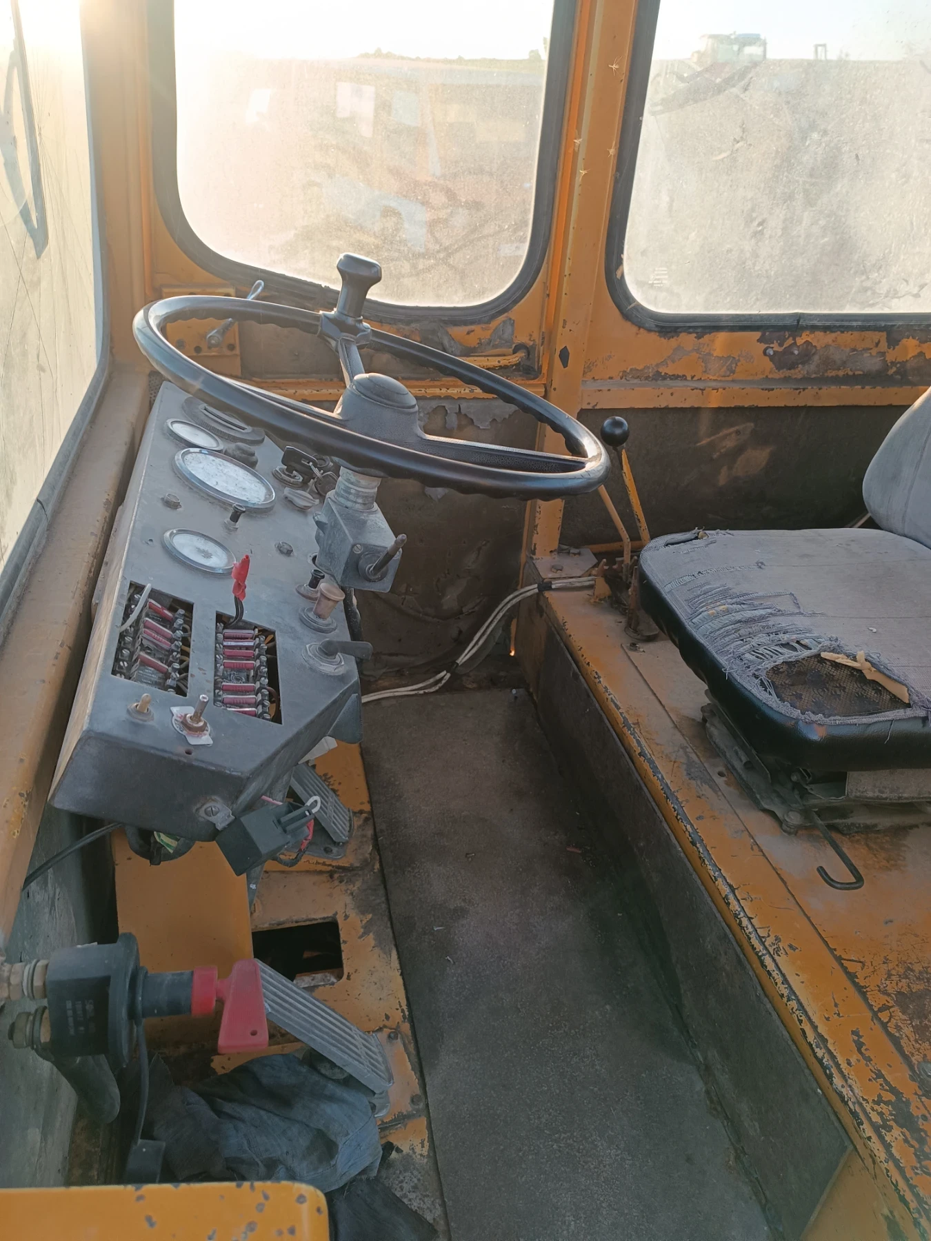 Телескопичен товарач Deutz-Fahr Al8  - изображение 4