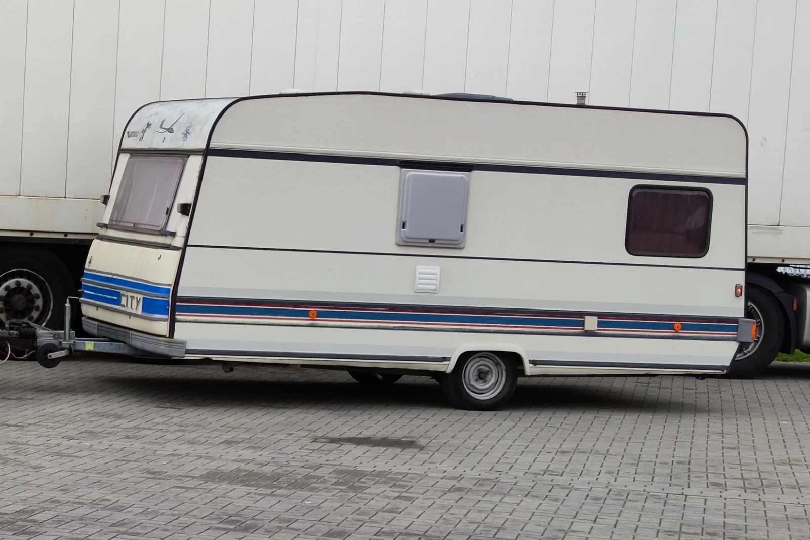 Каравана Burstner CITY