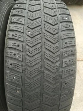 Гуми Зимни 265/70R16, снимка 4