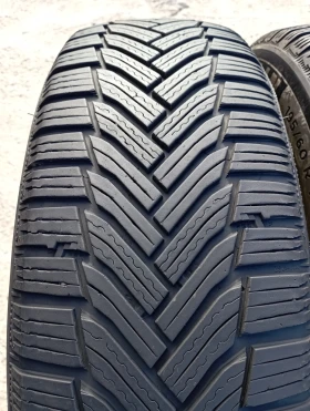 Гуми Зимни 195/60R18, снимка 1 - Гуми и джанти - 48102906