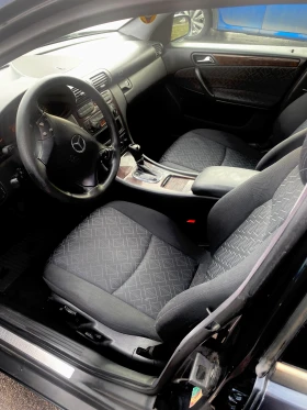 Mercedes-Benz C 200, снимка 8