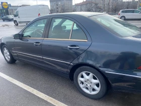 Mercedes-Benz C 200, снимка 6