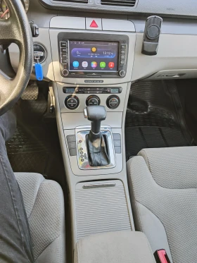 VW Passat 2.0 FSI DSG, снимка 9