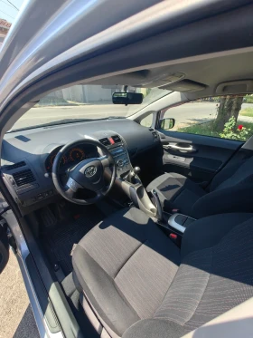 Toyota Auris 1.4 , снимка 8