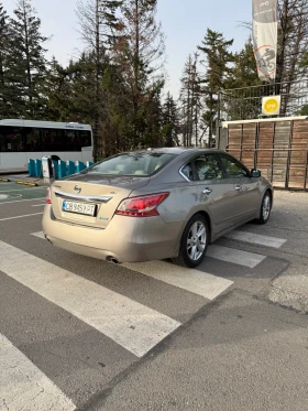 Nissan Altima Газ, снимка 5