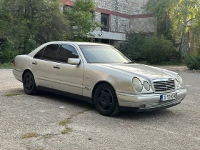 Mercedes-Benz E 220 CDI, снимка 2