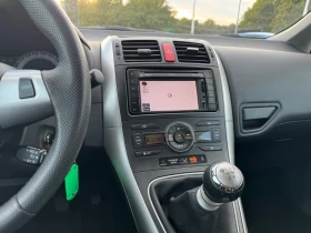 Toyota Auris 1.8 kompressor K2 + Bemani+ , снимка 13