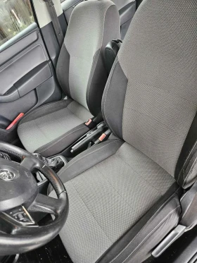 Skoda Rapid - 4900 € / 9583.57 лв. - 90608737 11