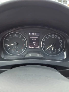 Skoda Rapid - 4900 € / 9583.57 лв. - 90608737 8