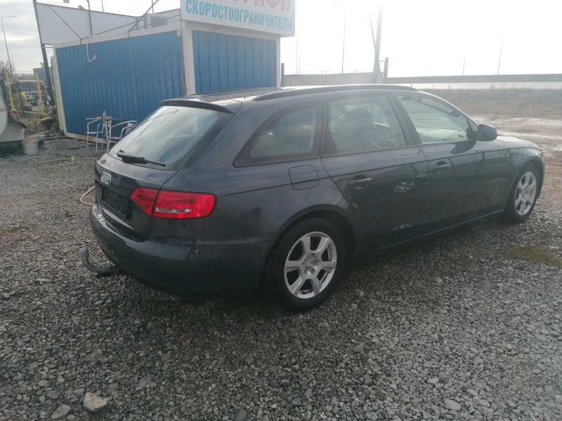 Audi A4 2.0TDI, снимка 5 - Автомобили и джипове - 43376108