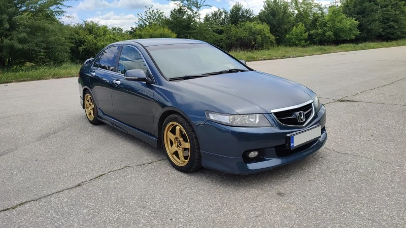 Honda Accord 2.0 i-VTEC, снимка 1 - Автомобили и джипове - 45965669