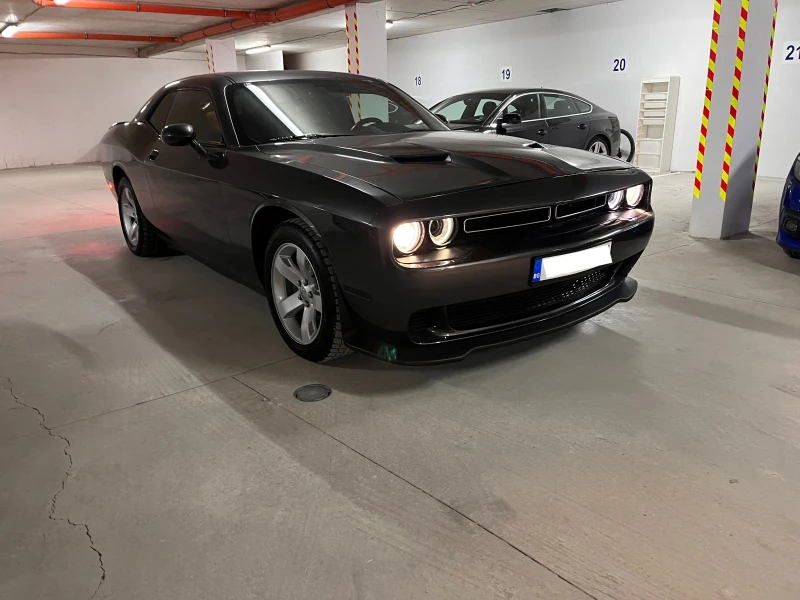 Dodge Challenger 3.6, снимка 2 - Автомобили и джипове - 47792653