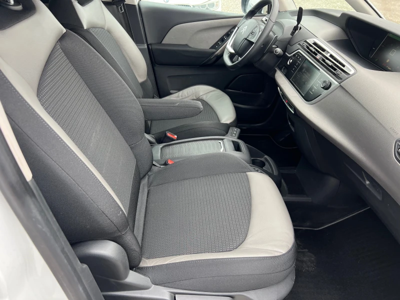 Citroen Grand C4 Picasso 1.5 HDI, снимка 12 - Автомобили и джипове - 47988279