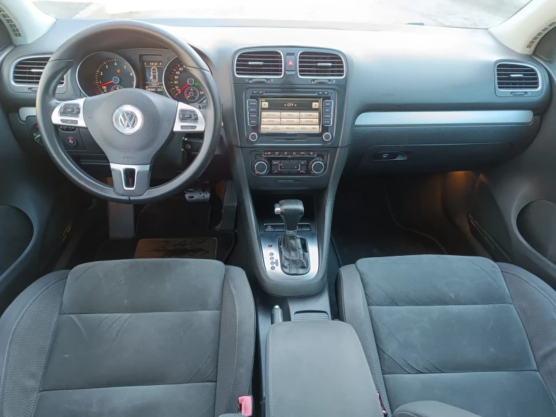 VW Golf 1.4 Tsi Gaz Avtomat, снимка 10 - Автомобили и джипове - 49405557