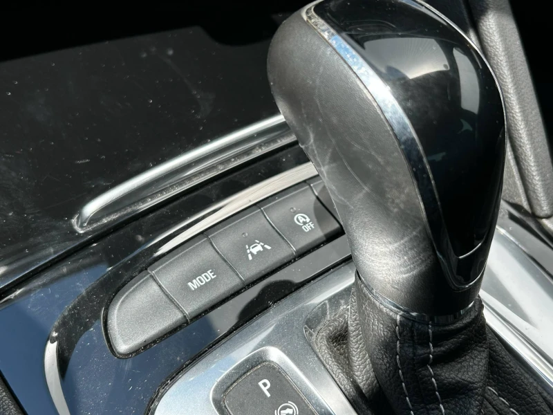 Opel Insignia 2.0CDTI GS LINE AT8, снимка 14 - Автомобили и джипове - 50576090