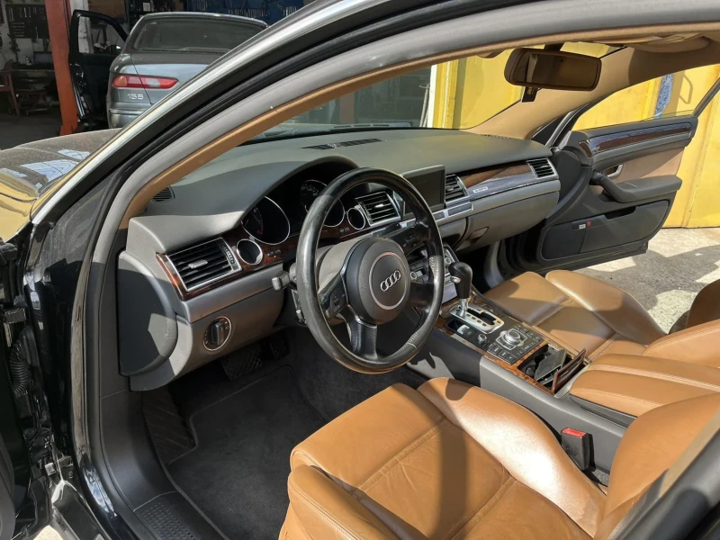 Audi A8 4.2, снимка 6 - Автомобили и джипове - 51101471
