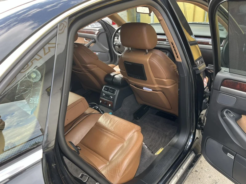 Audi A8 4.2, снимка 4 - Автомобили и джипове - 51101471