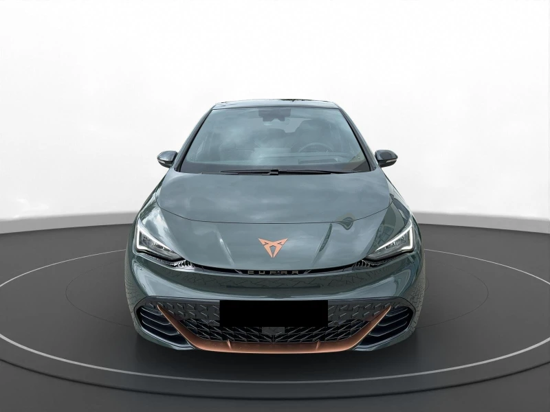 Cupra Born VZ 84kWh PANO LED 360-CAMERA HEAD UP, снимка 2 - Автомобили и джипове - 51508773