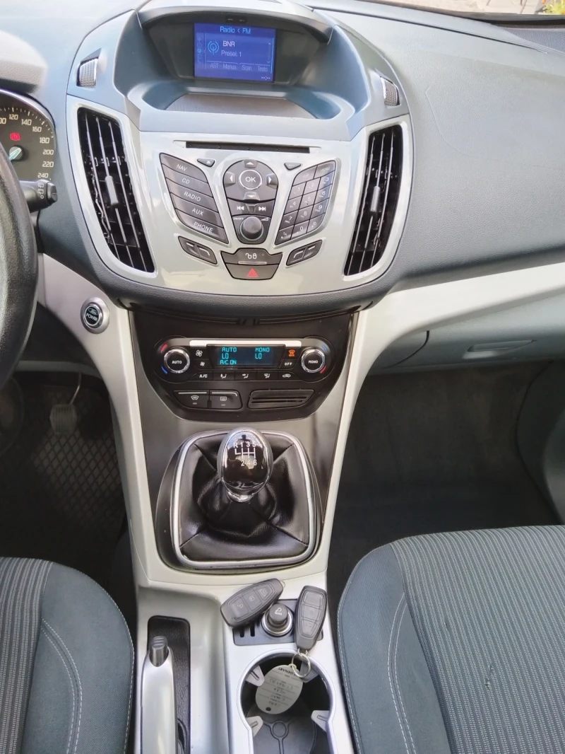 Ford Grand C-Max 1.6.D.7места Ful ekstri, снимка 12 - Автомобили и джипове - 51953513