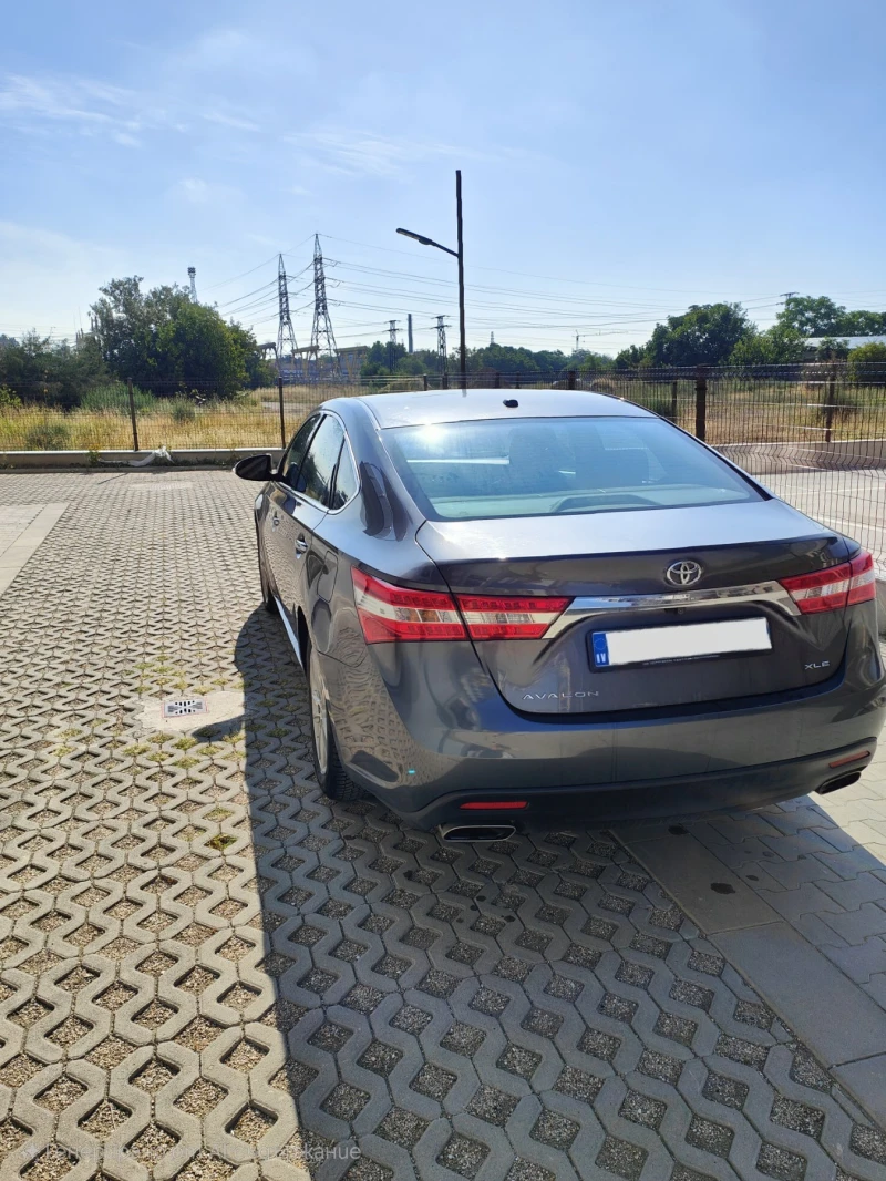Toyota Avalon XLE Premium, снимка 13 - Автомобили и джипове - 51956889