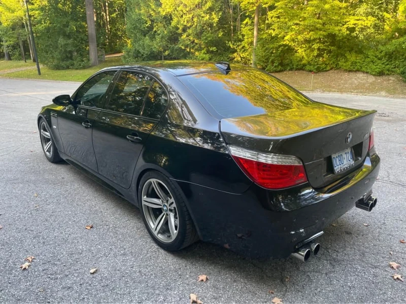 BMW M5 TITANIUM EXHAUST * * CARFAX * * АВТОКРЕДИТ * * , снимка 4 - Автомобили и джипове - 52935044