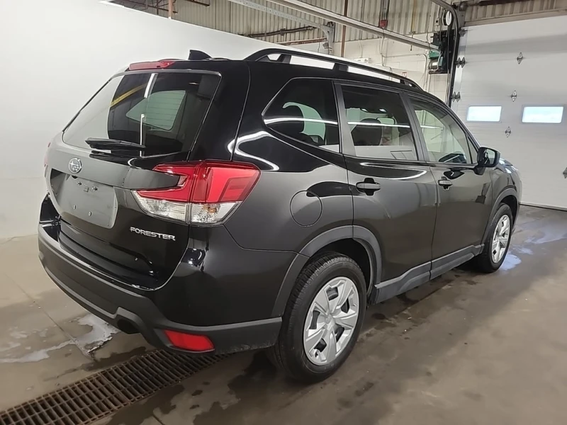 Subaru Forester * AWD * CARFAX * , снимка 3 - Автомобили и джипове - 53027622