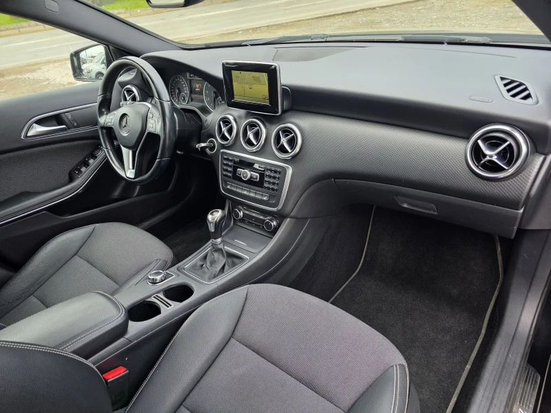 Mercedes-Benz A 180 1.6 I 122k.c , снимка 11 - Автомобили и джипове - 53085934