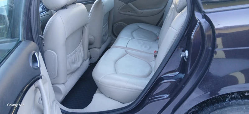 Citroen C5 2.0 HDI, снимка 10 - Автомобили и джипове - 53490003