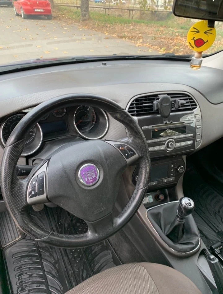 Fiat Bravo 1.9 multidjet, снимка 5 - Автомобили и джипове - 48299735