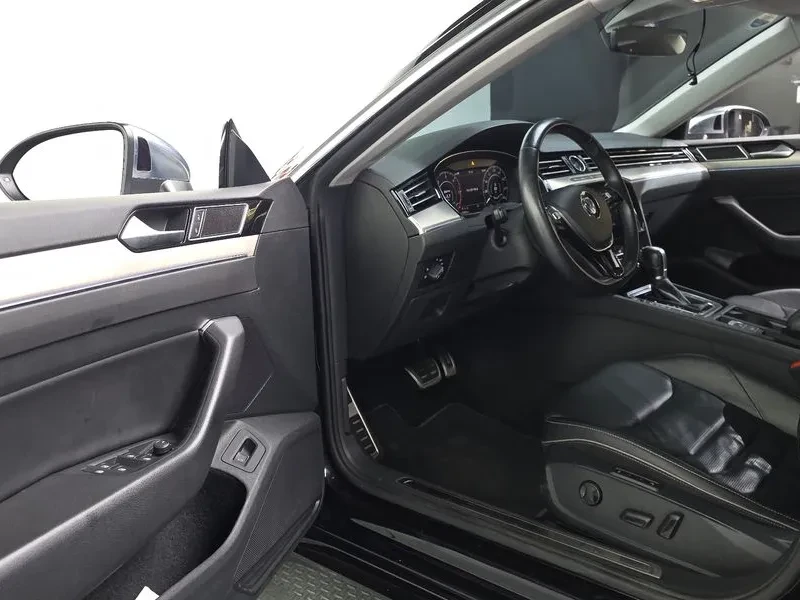VW Arteon  2.0 Tdi Premium, снимка 10 - Автомобили и джипове - 56371344