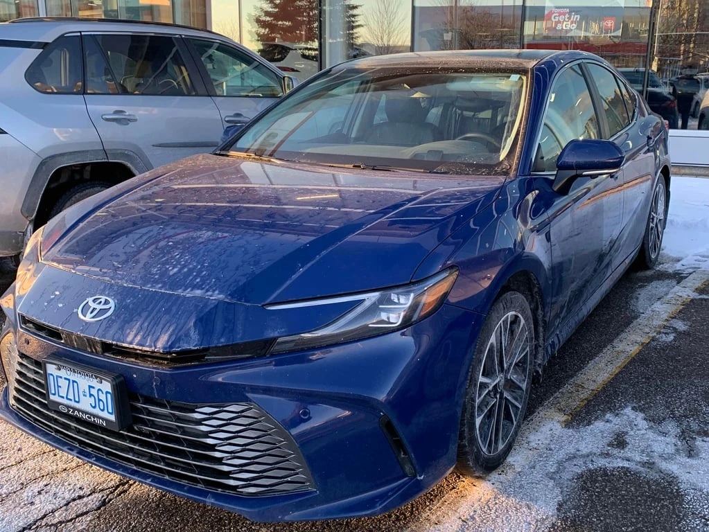 Toyota Camry * CVT AWD * CARFAX * БЕЗ ПЪРВОНАЧАЛНА ВНОСКА, снимка 1