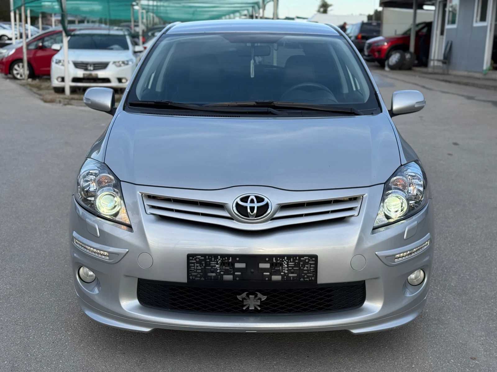 Toyota Auris 1.8 kompressor K2 + Bemani+  - изображение 2