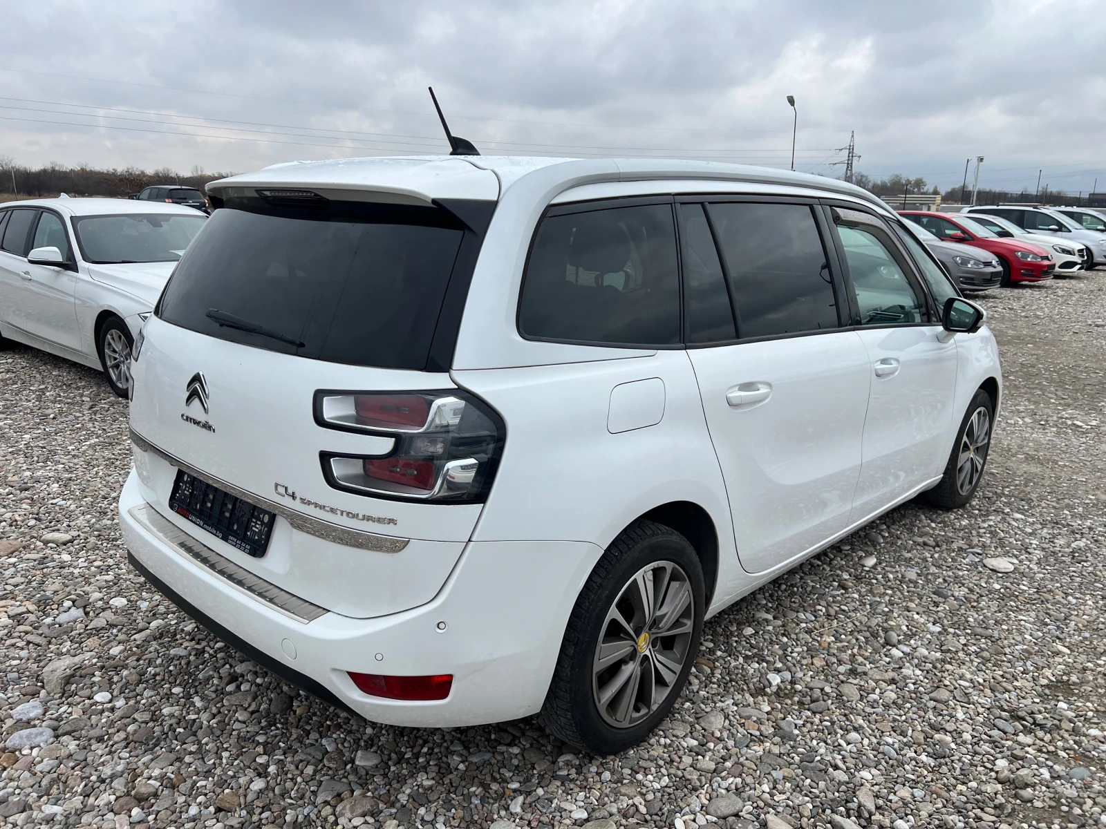 Citroen Grand C4 Picasso 1.5 HDI - изображение 5