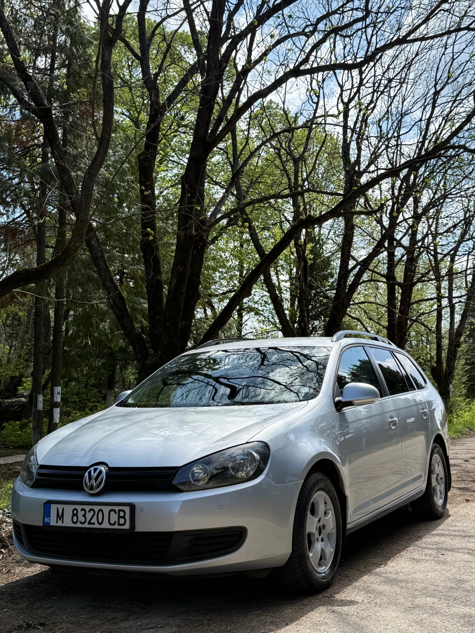 VW Golf 1.6 TDI 90 k.c 2011г. - изображение 2