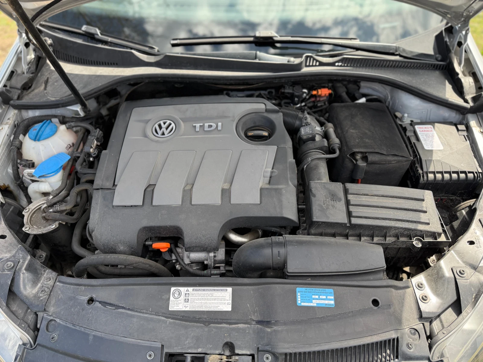 VW Golf 1.6 TDI 90 k.c 2011г. - изображение 9