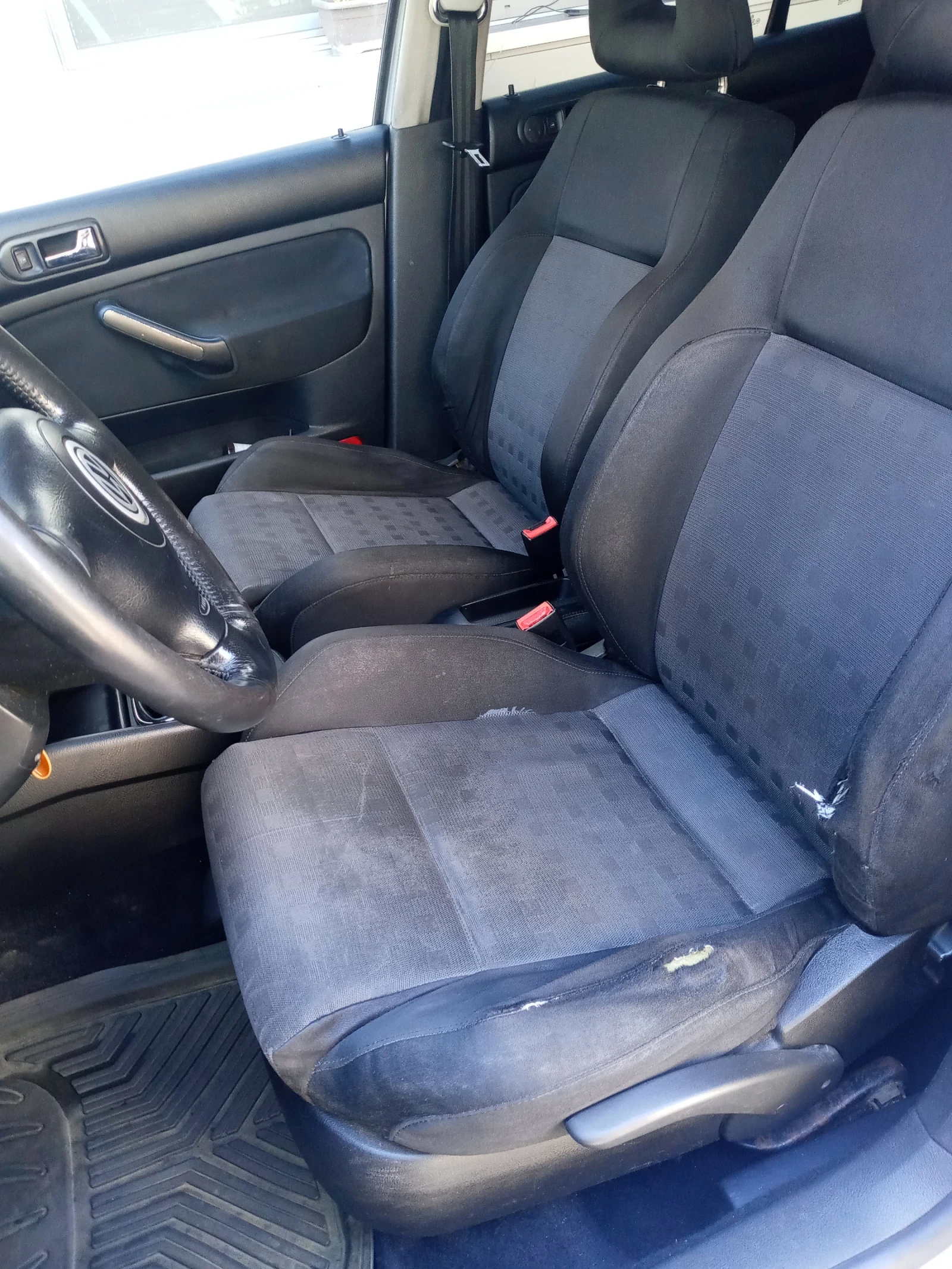 VW Bora 1.6 - изображение 4