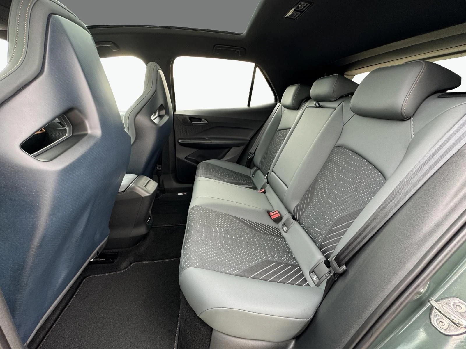 Cupra Born VZ 84kWh PANO LED 360-CAMERA HEAD UP | Mobile.bg   14