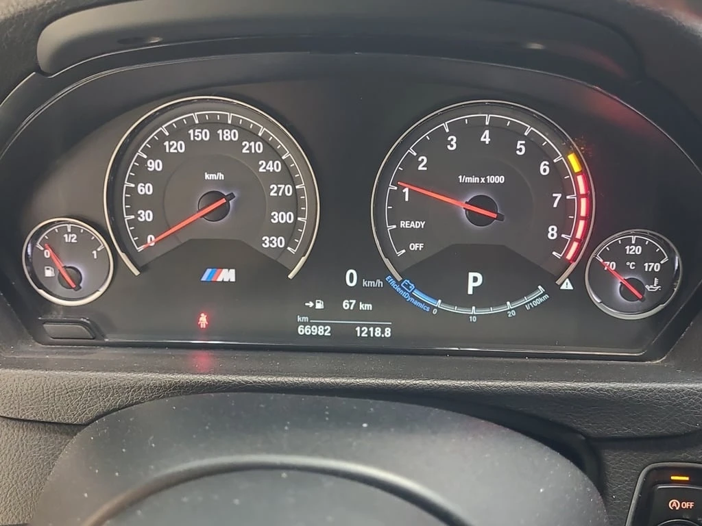 BMW M3 * CARFAX * БЕЗ ПЪРВОНАЧАЛНА ВНОСКА - изображение 9