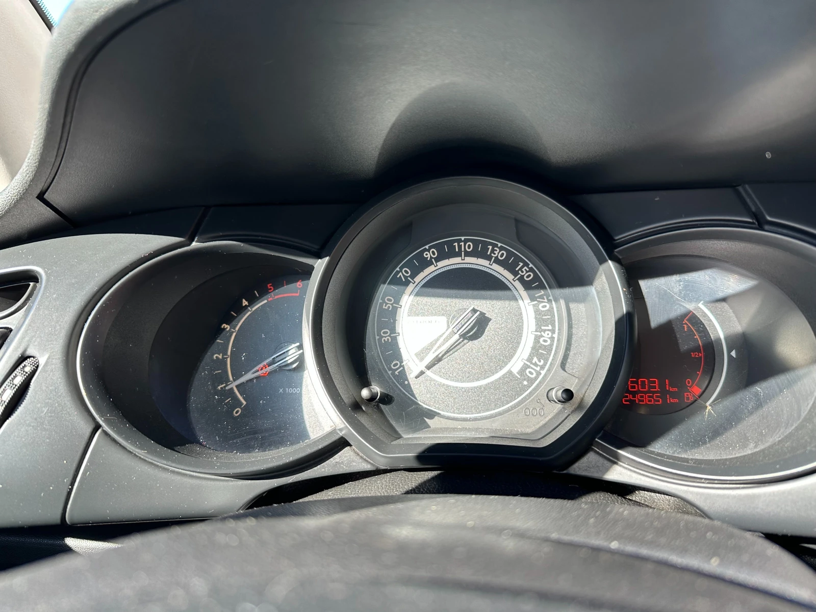 Citroen C3 1.4d 68 к.с. | Mobile.bg — изображение 13