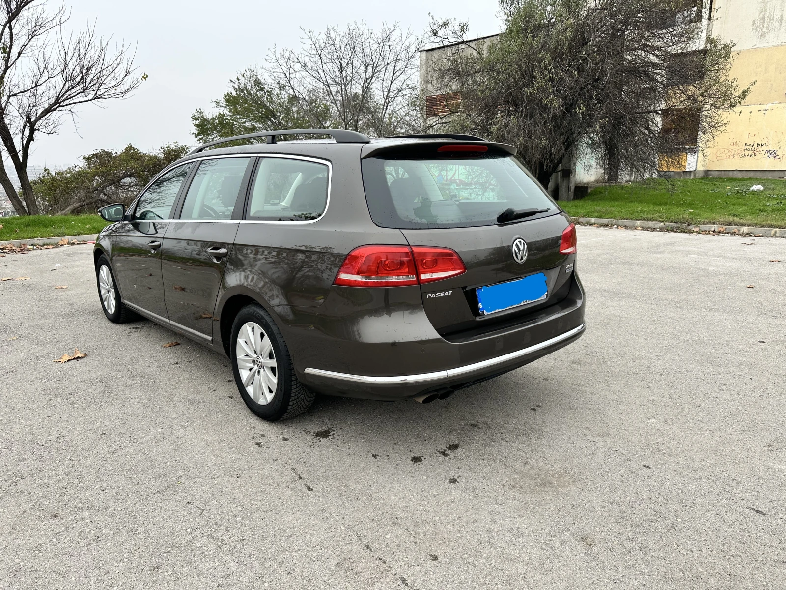 VW Passat Variant - изображение 4
