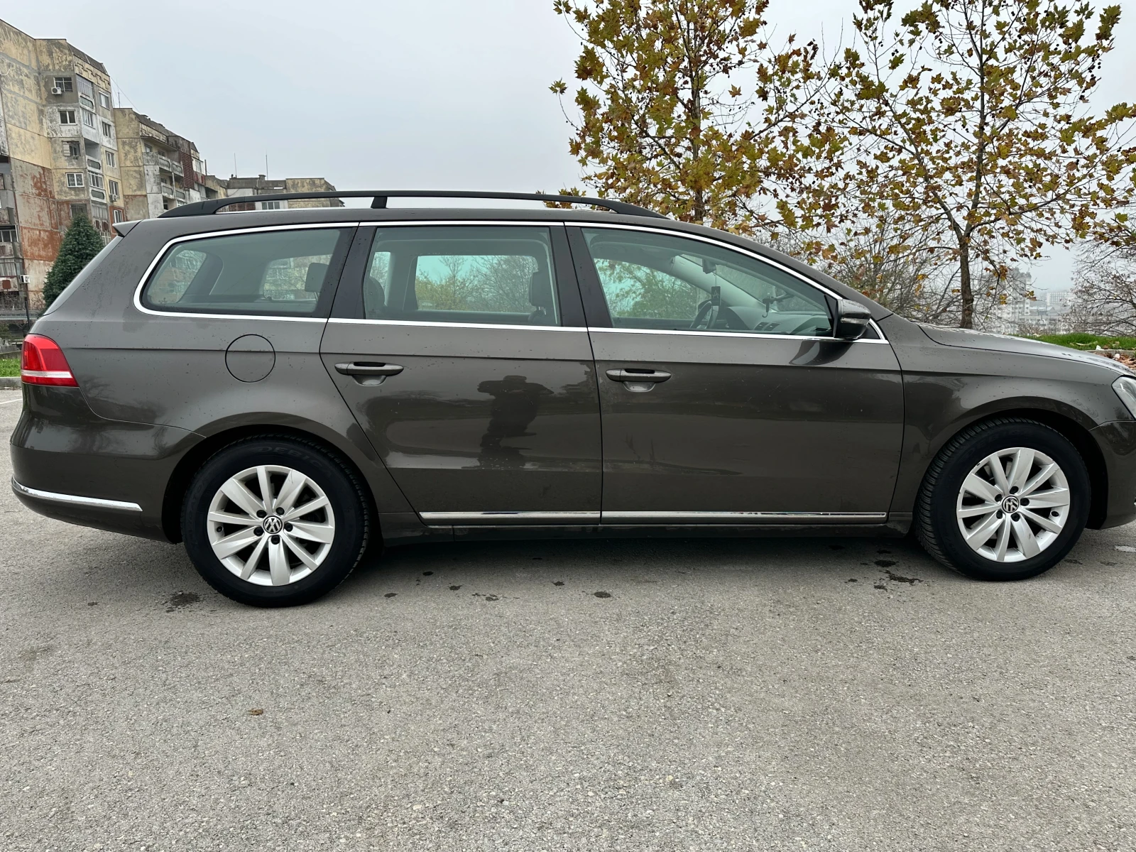 VW Passat Variant - изображение 7