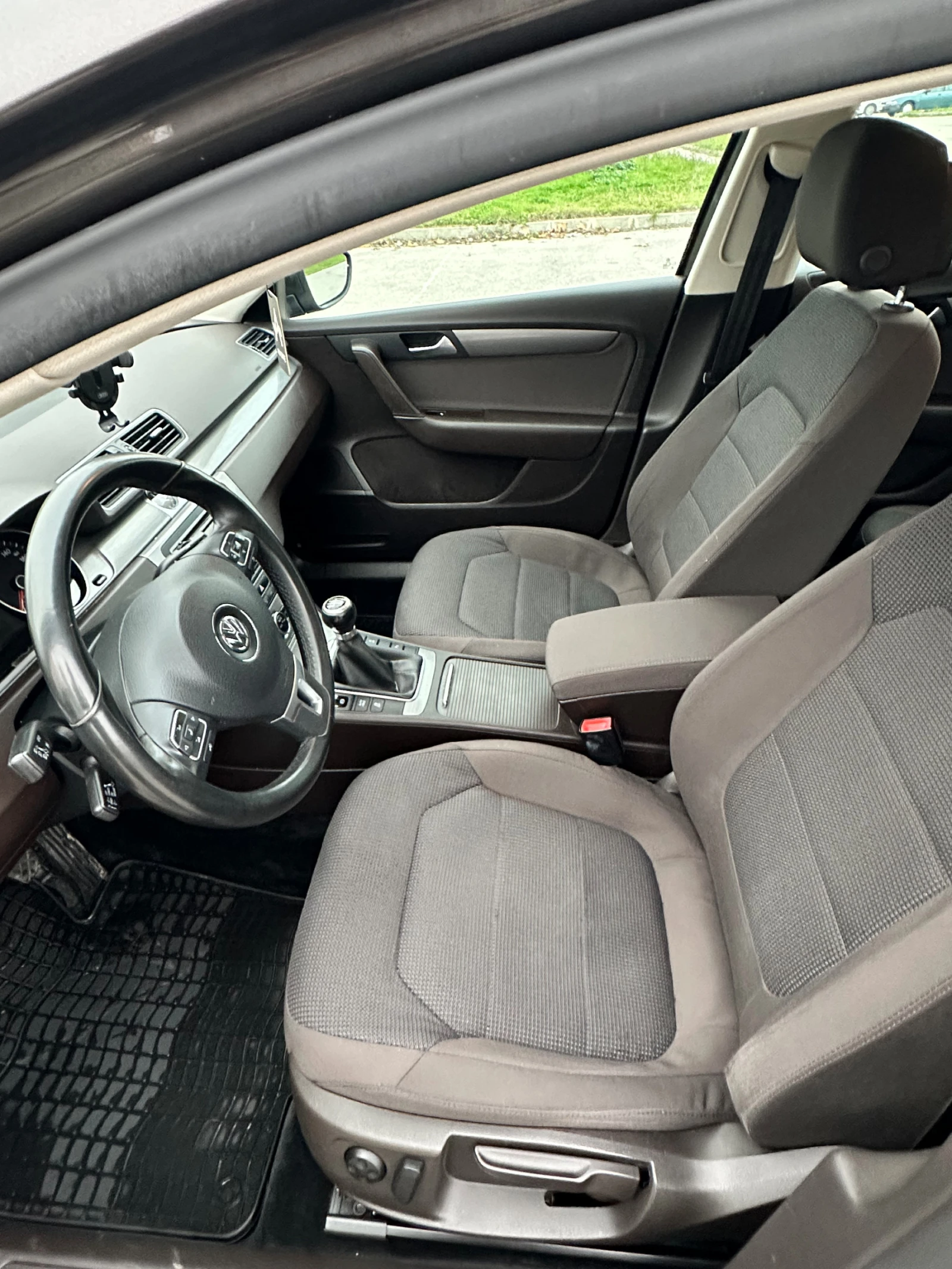 VW Passat Variant - изображение 9