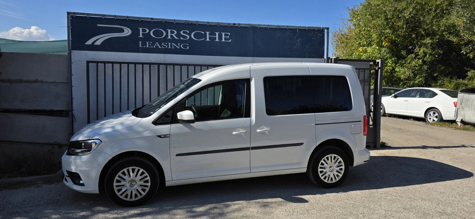 VW Caddy  Comfortline - изображение 2