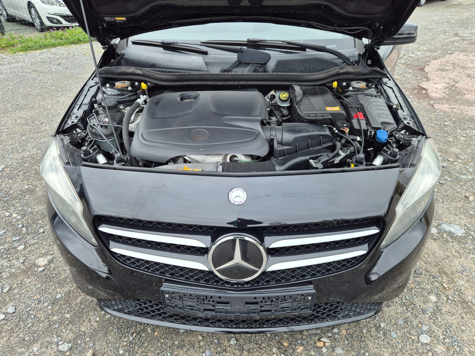 Mercedes-Benz A 180 1.6 I 122k.c , снимка 15 - Автомобили и джипове - 53085934