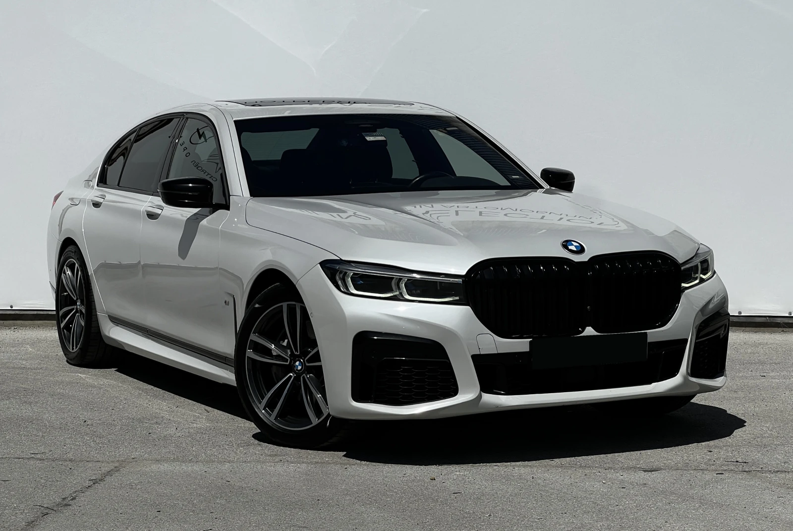 BMW 740 d xDrive, снимка 3 - Автомобили и джипове - 54440564